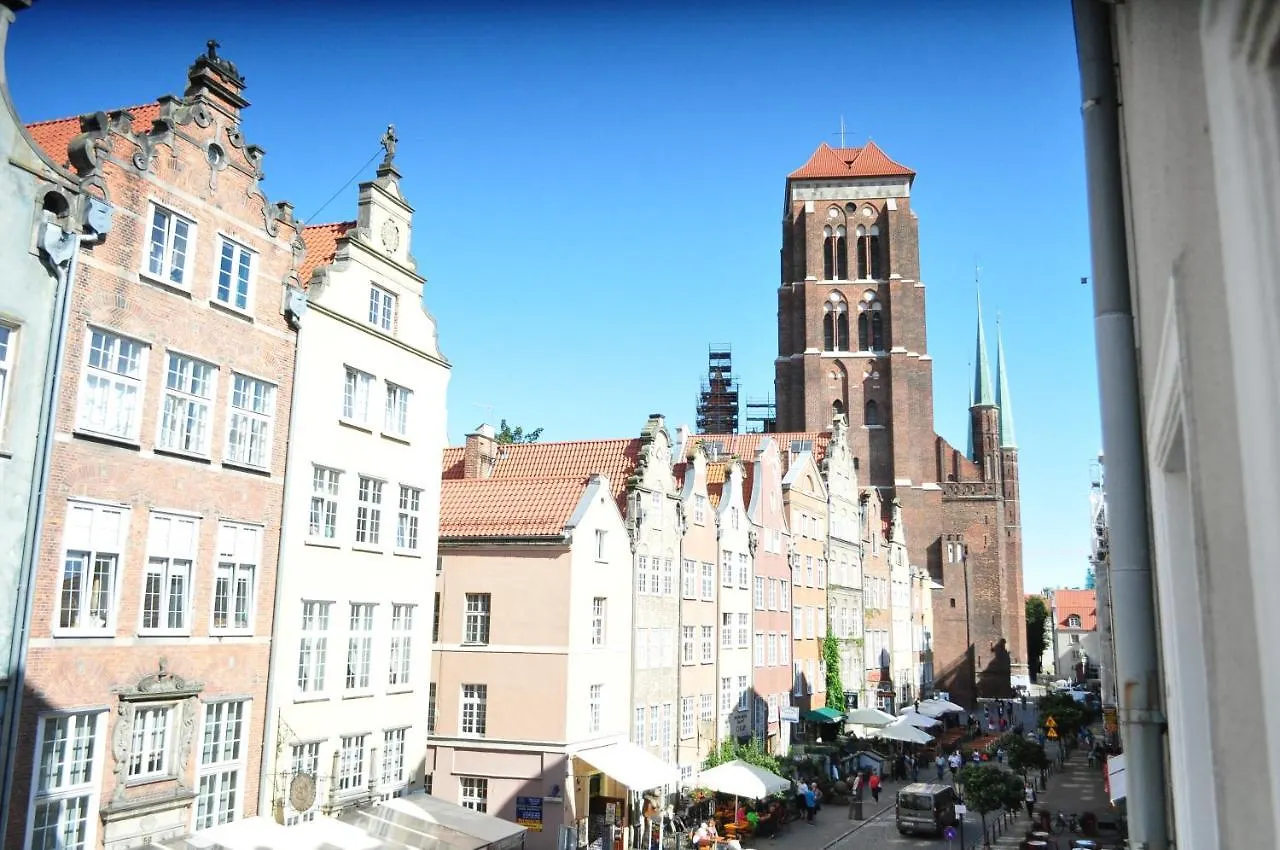 ホームステイ グダニスクTawerna Rybaki Old Townアパートメント ポーランド